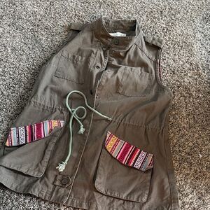Women's Vest with Colorful Accents